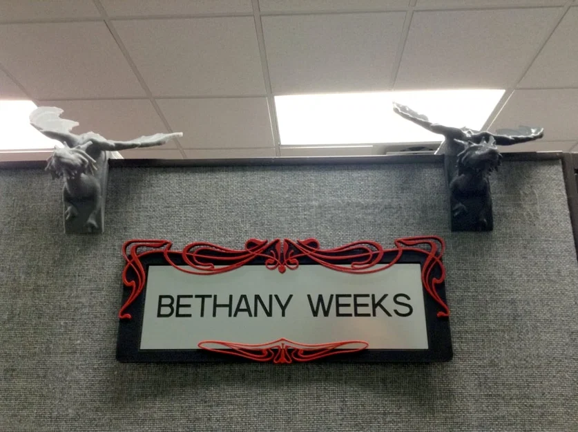 Móc treo áo hình Rồng (Cubicle Coat Hanger) - Image 2