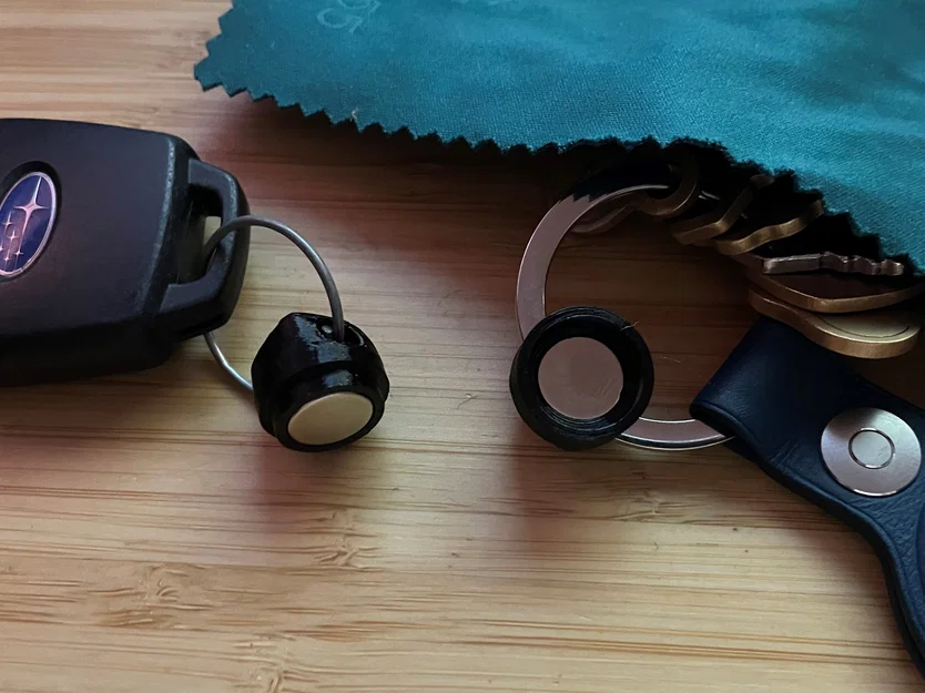 Khóa móc chìa khóa tháo lắp nhanh bằng nam châm tiện lợi - Image 1