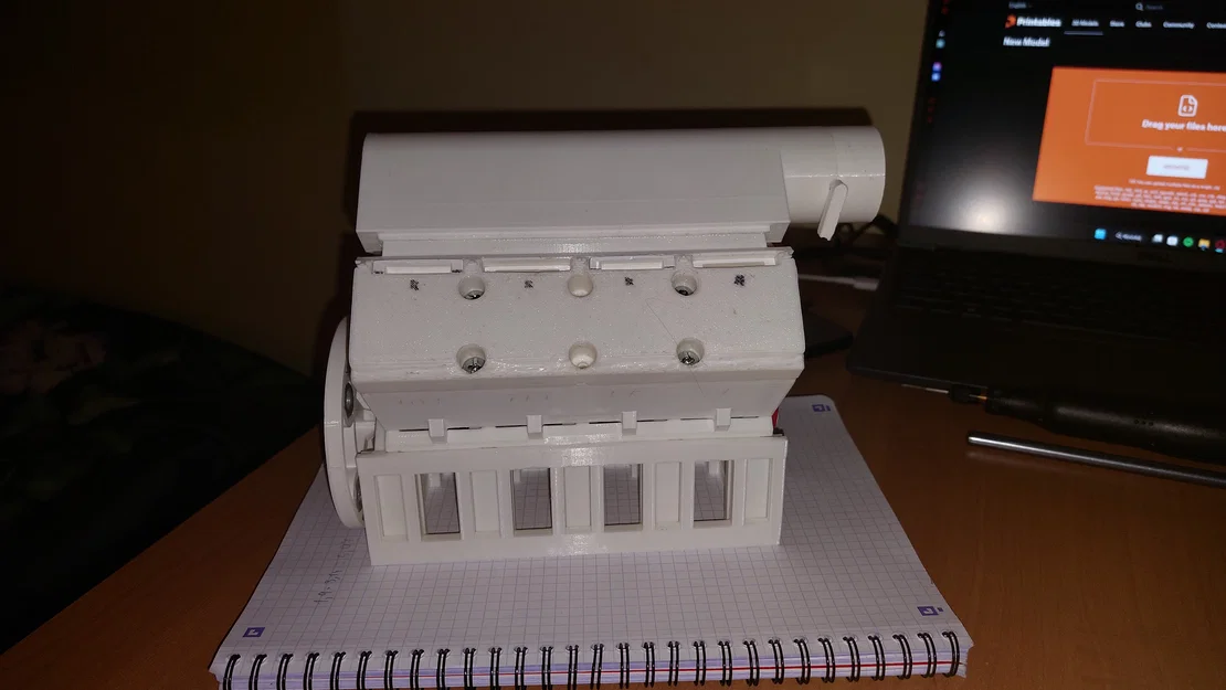 Động cơ V8 in 3D chạy bằng máy hút bụi - Image 3