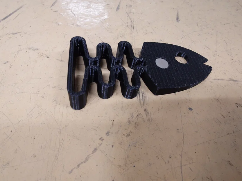 Miếng chặn cửa hình cá có nam châm - Image 1