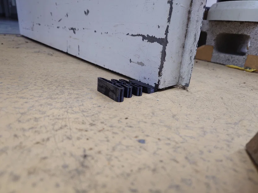 Miếng chặn cửa hình cá có nam châm - Image 3