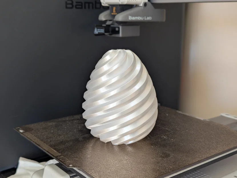 Trứng Phục sinh xoắn ốc in chế độ Vase mode (In SIÊU NHANH) - Image 2