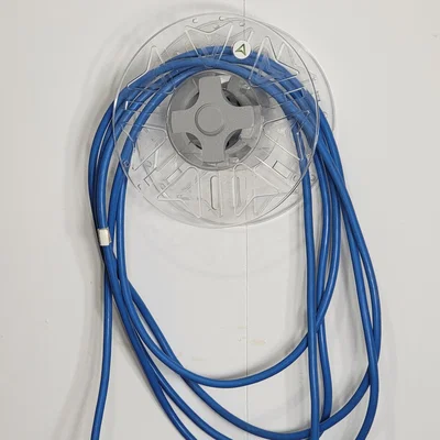 Giá treo cuộn dây gắn tường