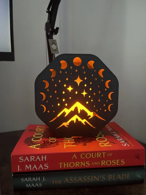 ACOTAR Inspired Booknook Velaris LED Candle - Image 5