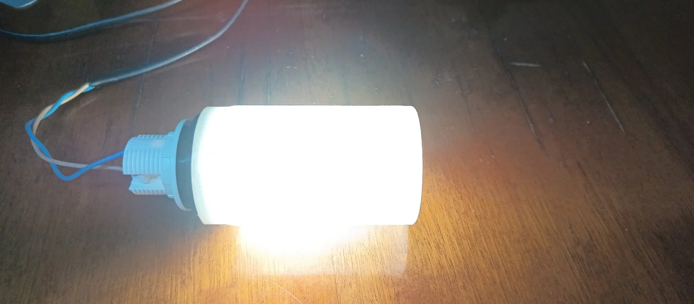 Chụp đèn bảo vệ đuôi E14 cho hồ cá và đèn trang trí 3D - Image 4