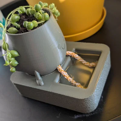 Chậu cây thông minh Happy Chunky Bum tự tưới nước 3D