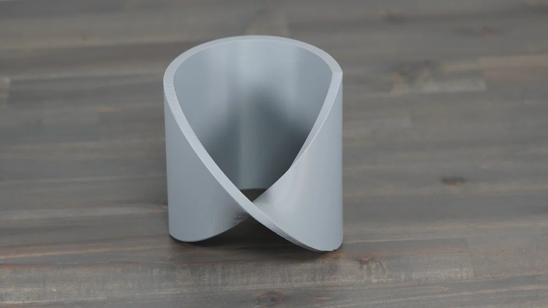 Mô hình dải Mobius một khối (Single Body Mobius Strip) - Image 1