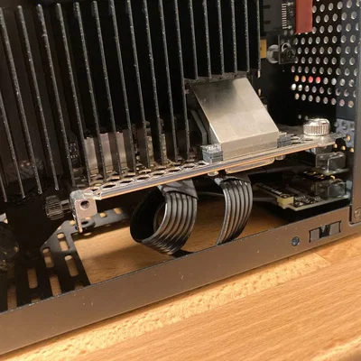 Ngàm gắn cáp ADT Link (DP và HDMI) cho SSUPD Meshlicious