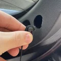 Miếng nhựa sửa móc treo tấm chắn cốp sau cho xe Ford Fiesta - Thumbnail 2