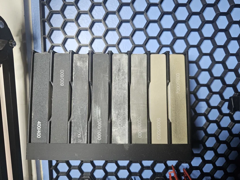 Giá treo miếng mút nhám đứng cho bảng HSW tiện lợi - Image 1
