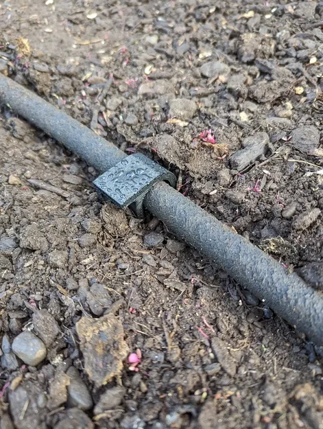 Cọc giữ cố định ống tưới thấm (Soaker Hose Spike/Keeper) - Image 3