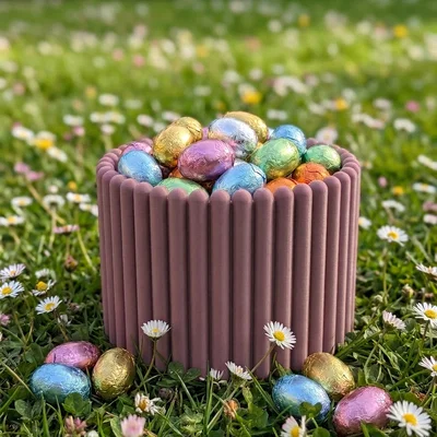 Giỏ đựng trứng Phục sinh (Easter basket)