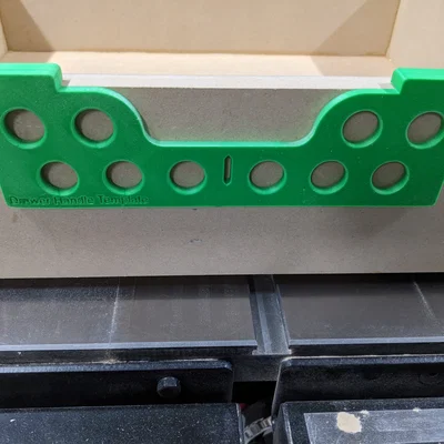 Khuôn phay tay nắm ngăn kéo (Drawer Handle Router Template)