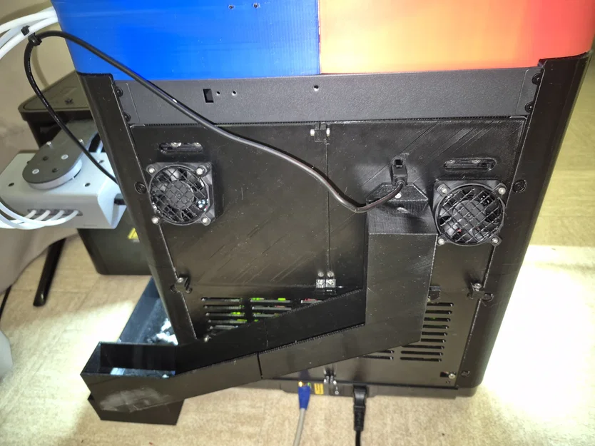 Tấm ốp lưng AD5X, gắn 2 quạt tản nhiệt động cơ và máng xả nhựa - Image 1