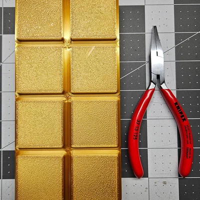 Khay in 3D cho kìm Knipex 37 13 125 chuẩn Gridfinity