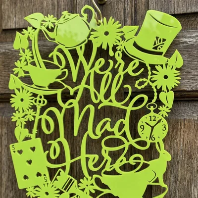 Mô hình trang trí 2D Alice in Wonderland: We're All Mad Here