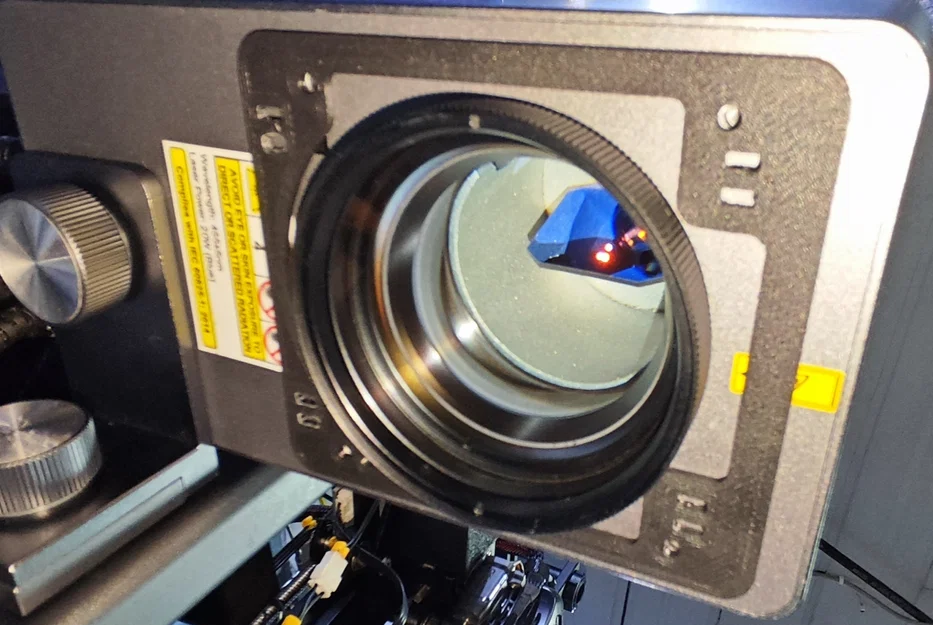 Raymoto R1 Pro 20W - Đế ngàm gắn laser - Image 2