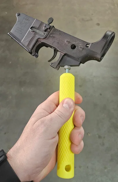 Tay cầm hỗ trợ sơn Lower Receiver AR15/AR10 in 3D tiện lợi - Image 1