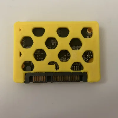 Ốp lưng bảo vệ SSD thiết kế tổ ong in 3D độc đáo