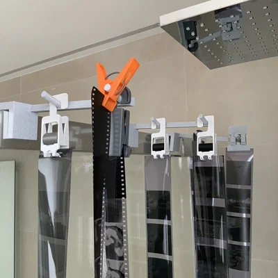 Giá treo film 35mm và 120 tự chế cho phòng tắm (3D Printed)
