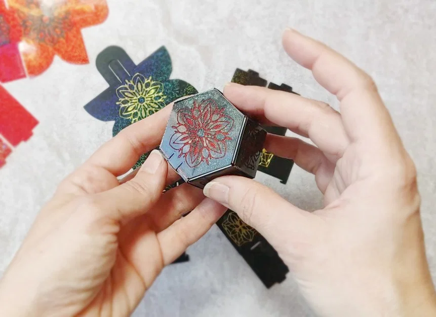 Hộp Quà Lục Giác Cao Cấp Có Thể Gấp Gọn - Image 2