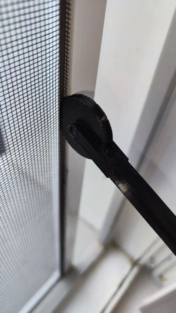 Dụng cụ con lăn lắp gioăng lưới chống muỗi in 3D tiện lợi - Image 1