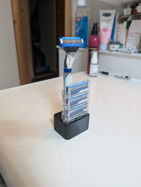 Giá đỡ dao cạo Gillette Mach 3 - Image 1