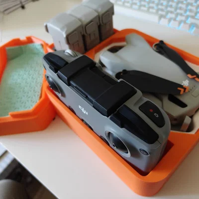 Hộp đựng DJI Mini 3, remote, pin và sạc