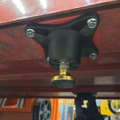 Chân đế tăng chỉnh cho tủ dụng cụ Matco