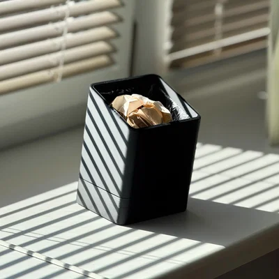 Thùng rác để bàn - Phiên bản chéo