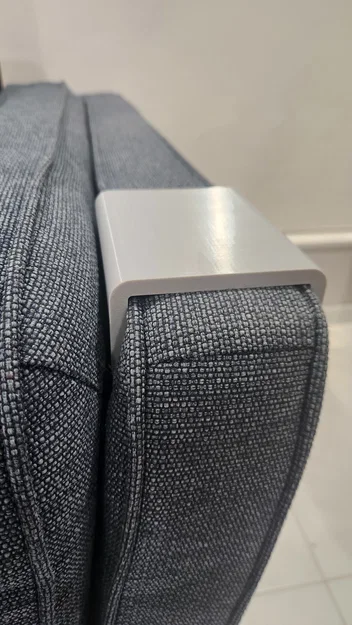 Bàn đặt cạnh ghế sofa - Image 1