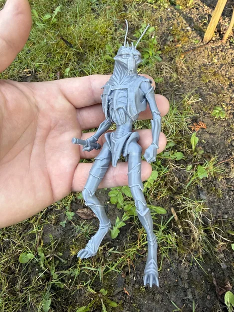 Mô hình Prawn (Tôm) từ bộ phim District 9 - Image 1