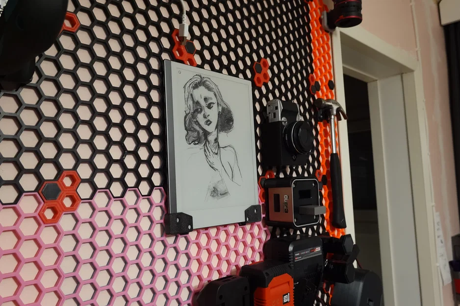 Giá treo tường reMarkable 2 cho hệ thống Honeycomb (bao gồm file STEP và F3D!) - Image 1