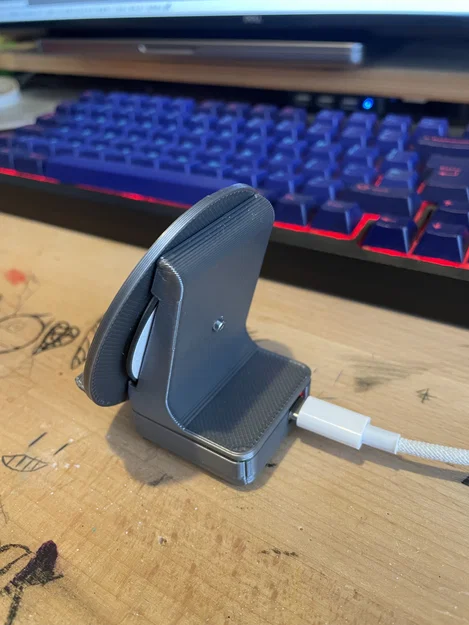 Đế sạc không dây cho chuột G502 X - Image 3