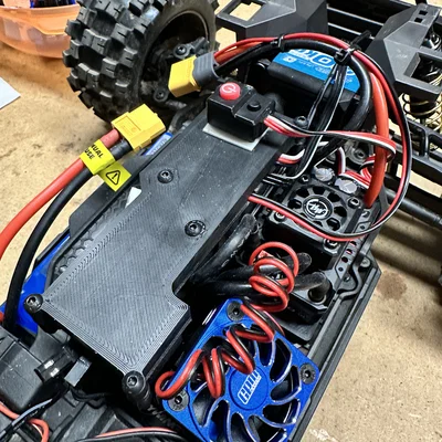 Hộp đựng linh kiện điện tử và đế gắn ESC cho Traxxas Mini MaXX