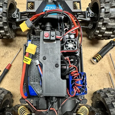 Hộp đựng linh kiện điện tử và đế gắn ESC cho Traxxas Mini MaXX