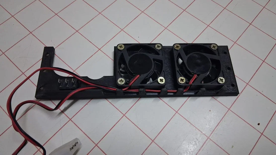 Bộ khung gắn quạt tản nhiệt cho Anytone 6666, Radioddty QT-80 - Image 6