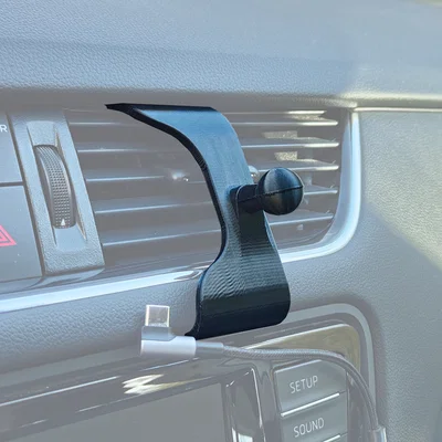 Giá đỡ điện thoại cho Skoda Octavia 3 (Dùng được với ngàm cơ hoặc MagSafe)