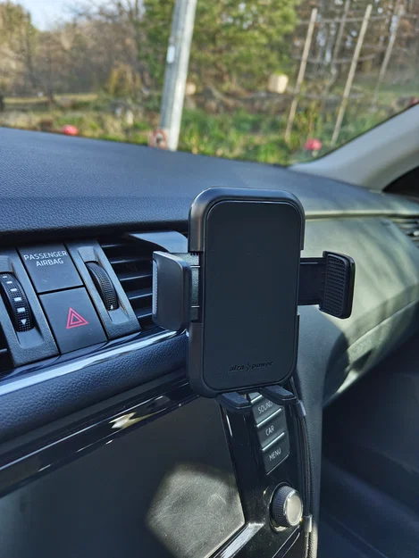 Giá đỡ điện thoại cho Skoda Octavia 3 (Dùng được với ngàm cơ hoặc MagSafe) - Image 4