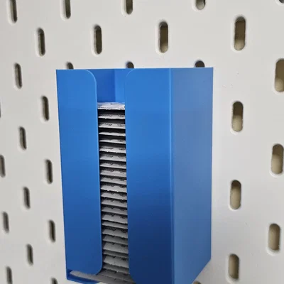 Khay đựng khăn lau kính Zeiss gắn bảng Skadis in 3D siêu gọn