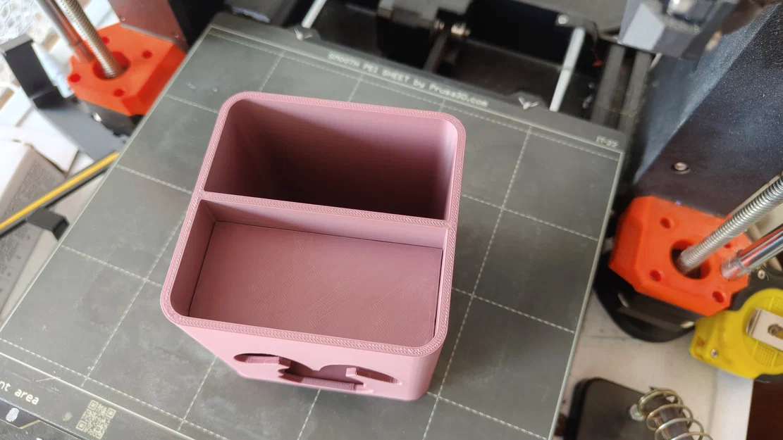 Ống cắm bút hình thỏ Easter - Image 3