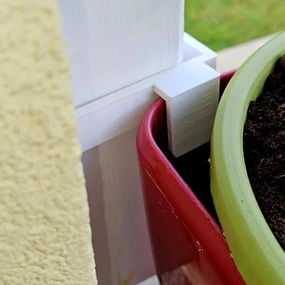 Kẹp cố định chậu cây (Flower pot anchor)