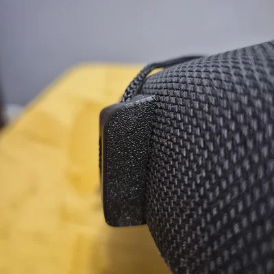 Ngàm đỡ tấm đậy khoang hành lý (Parcel Shelf) cho Audi A3 8V 3 cửa