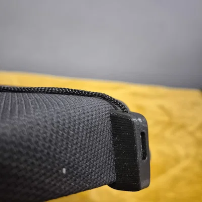 Ngàm đỡ tấm đậy khoang hành lý (Parcel Shelf) cho Audi A3 8V 3 cửa