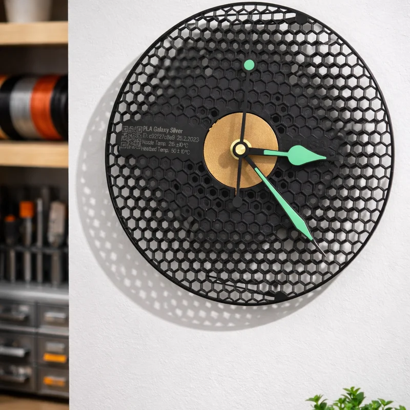 Đồng hồ treo tường từ lõi cuộn Prusament (Prusament Spool Clock)
