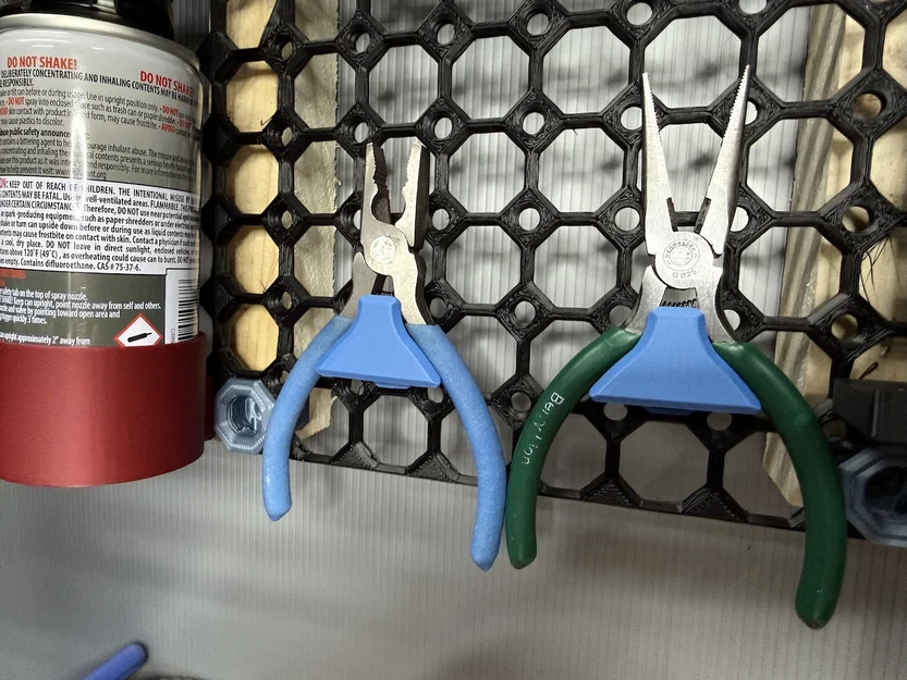 Giá treo kìm cho hệ thống Multiboard - Image 1