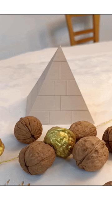 Tô đựng hạt Passover độc đáo