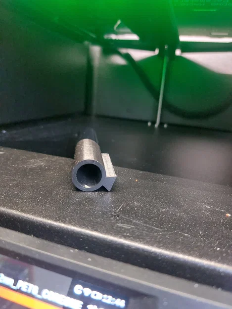 Giá đỡ bút gắn tường (Soporte Boli) in 3D gọn gàng tiện lợi - Image 1