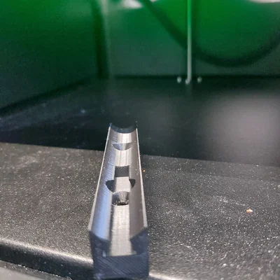 Giá đỡ bút gắn tường (Soporte Boli) in 3D gọn gàng tiện lợi