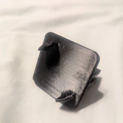 Ngàm gắn kệ/vách ngăn cho thùng Sterilite 1693